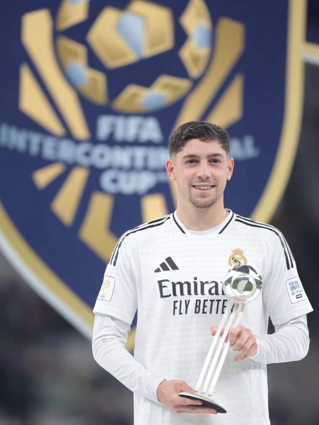 乐鱼体育入口-皇家马德里客场大胜，保持不败纪录的简单介绍