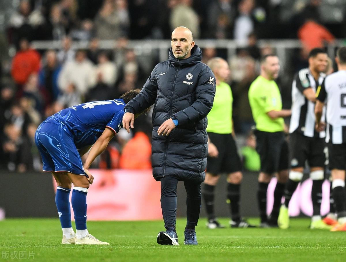 备战精锐：切尔西展开与曼联对决的简单介绍