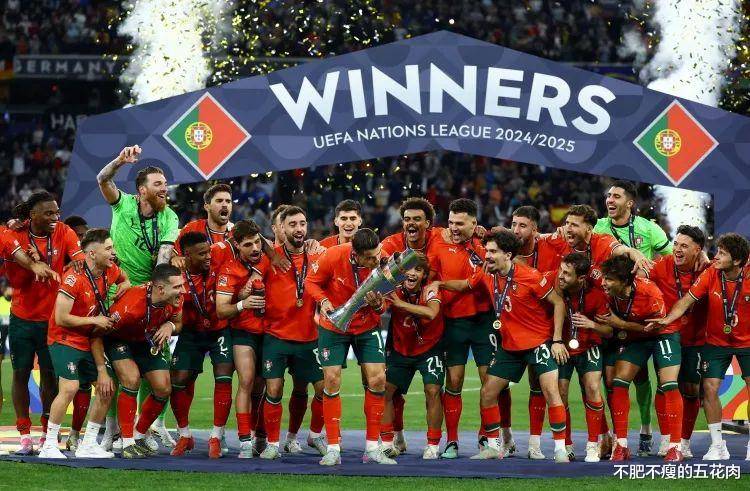 乐鱼体育官网app-欧国联赛荣誉奖项争夺激烈，谁能加冕最佳？