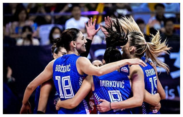 乌克兰在比分落后的情况下扳平比赛,惜败德国 乌克兰在比分落后的情况下扳平比赛,惜败德国