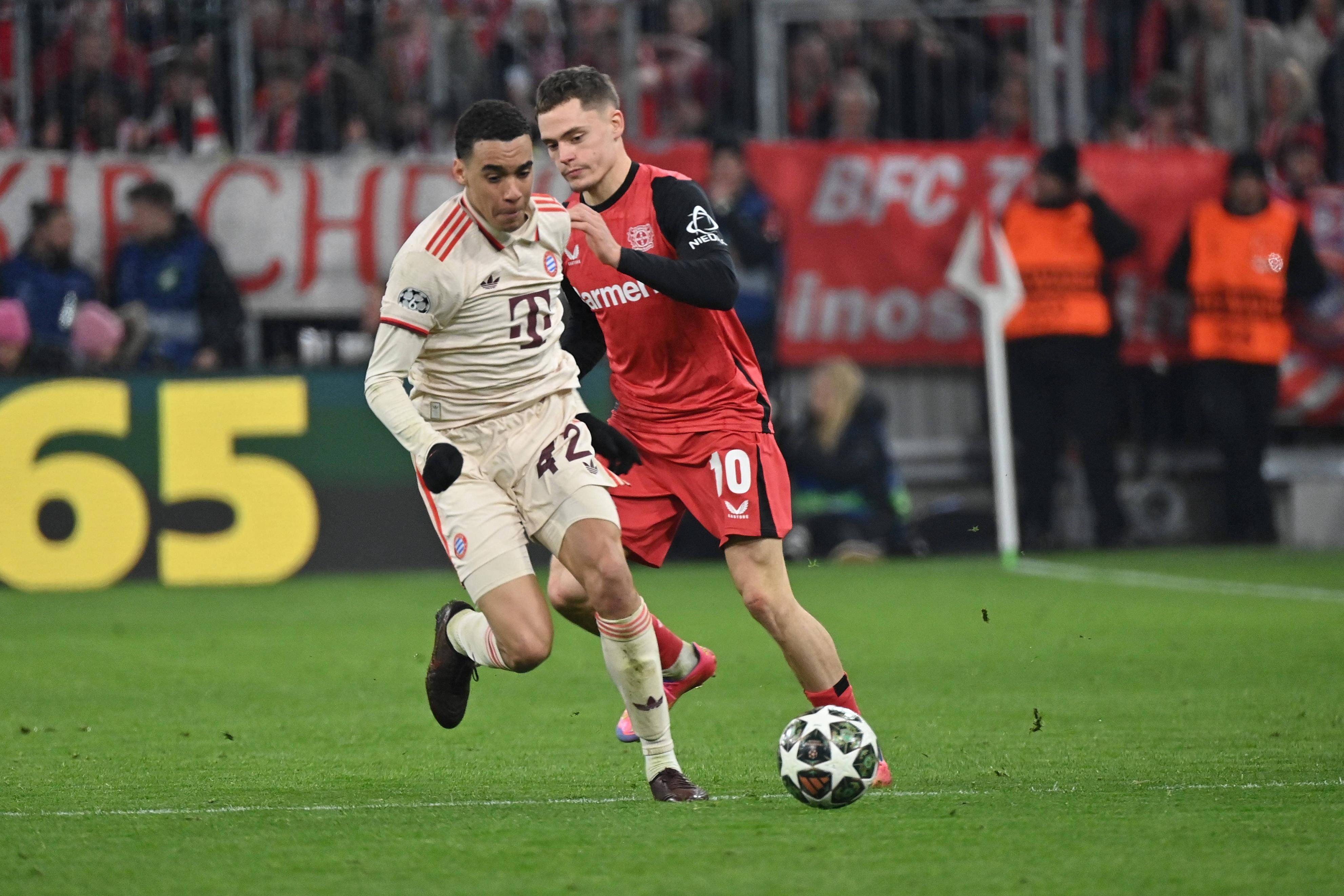 乐鱼体育在线登录-拜仁慕尼黑主帅大谈球队战术，欲夺冠军梦想的简单介绍