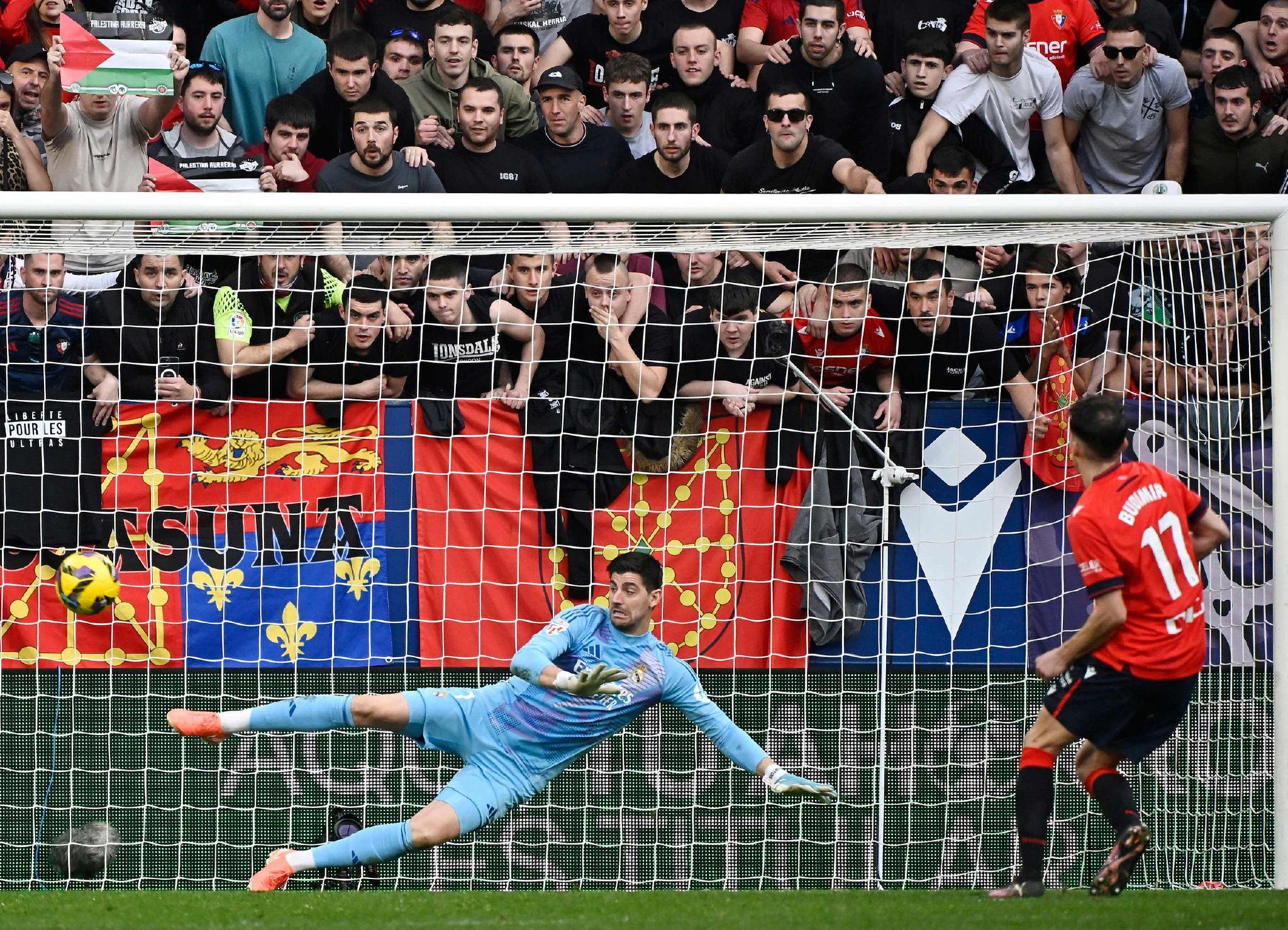 乐鱼体育中国官网-奥萨苏纳俱乐部意外斩获比赛胜利