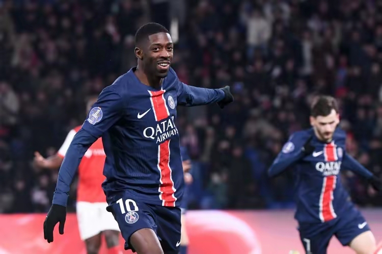 乐鱼体育app下载-关于巴黎主场击败里尔，锁定小组头名的信息