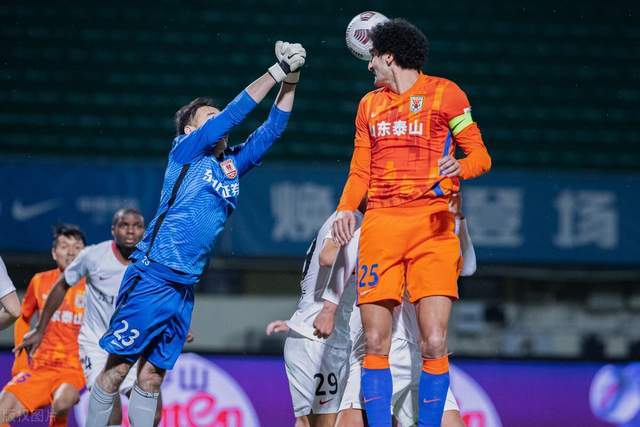 乐鱼体育官网app-战绩平分秋色陷入胶着，双方拼尽全力求胜的简单介绍