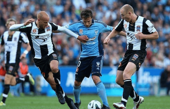 关于西悉尼流浪者战术调整,关键球员或将首发出战的信息 关于西悉尼流浪者战术调整,关键球员或将首发出战的信息