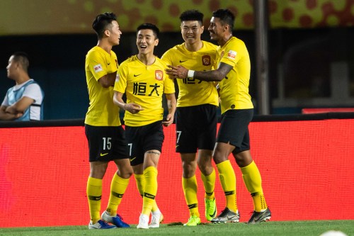 广州恒大客场大胜，继续保持领先优势的简单介绍