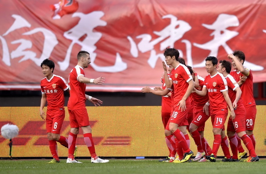 中国足球:重庆当代力帆战平青岛黄海,积分增加的简单介绍 中国足球:重庆当代力帆战平青岛黄海,积分增加的简单介绍